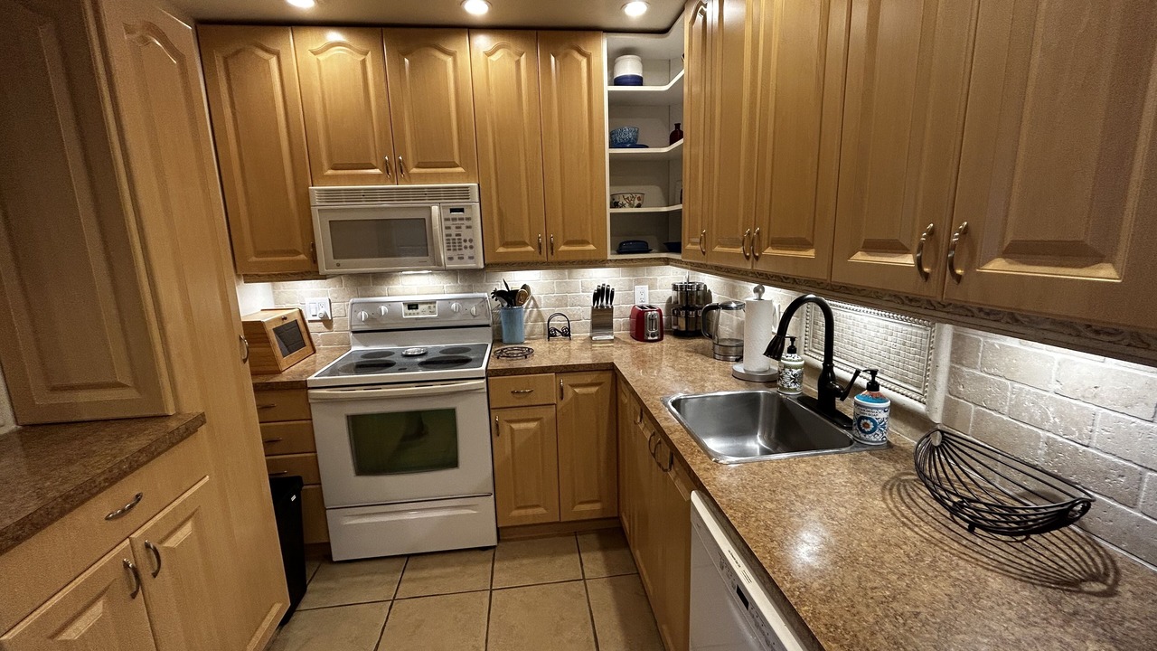 Photo of Kitchen in Harbor Village