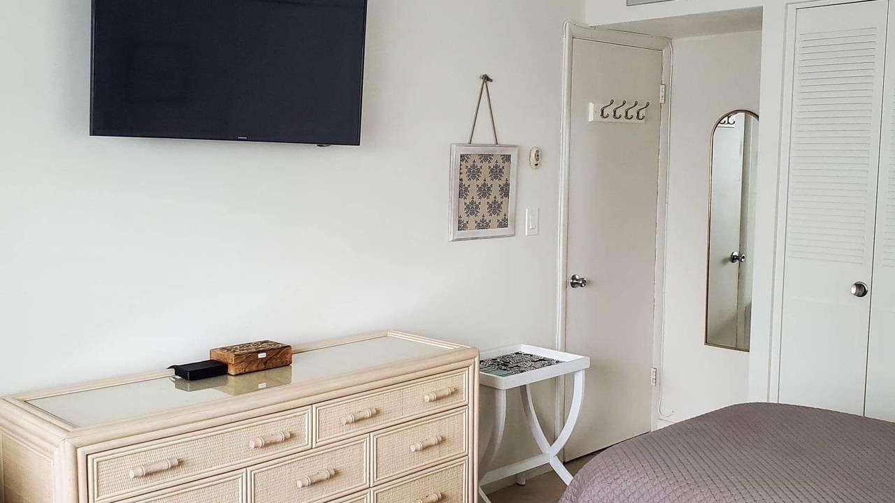 Photo of Bedroom in Harbor Village