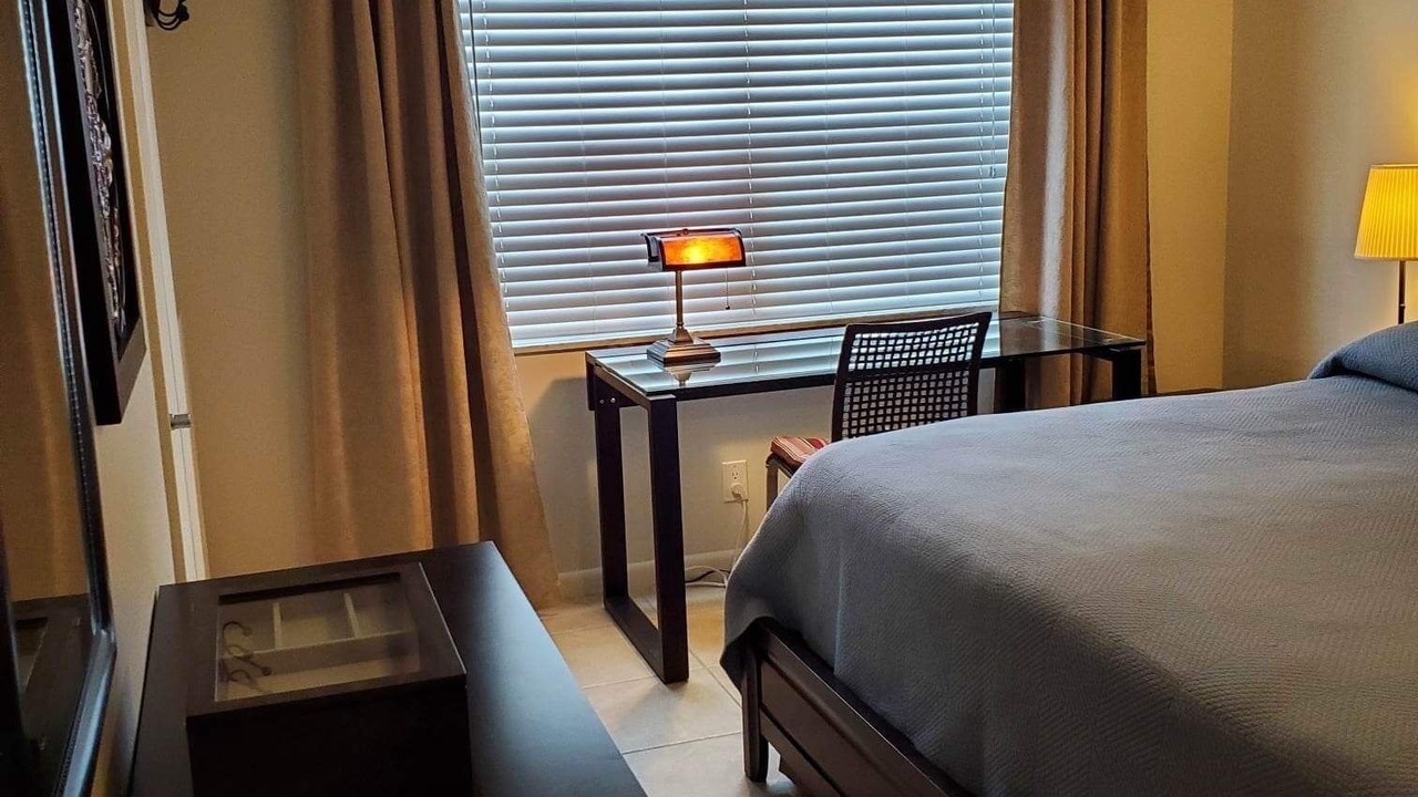 Photo of Bedroom in Harbor Village