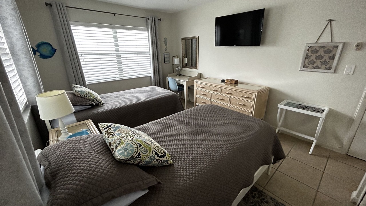 Photo of Bedroom in Harbor Village