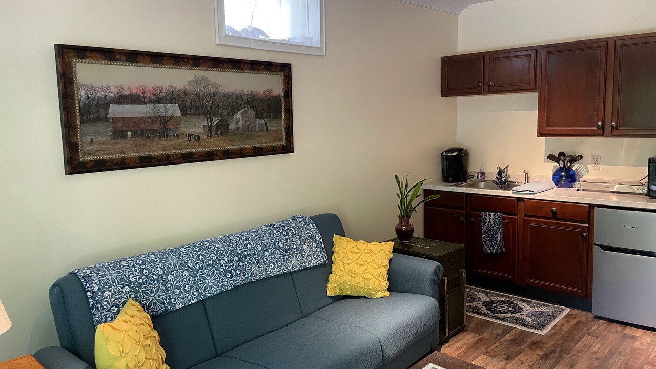 Photo of Livingroom in Saratoga Springs