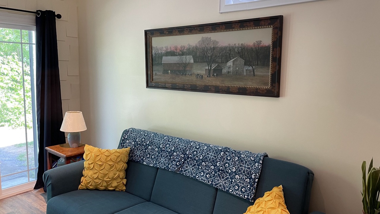 Photo of Livingroom in Saratoga Springs