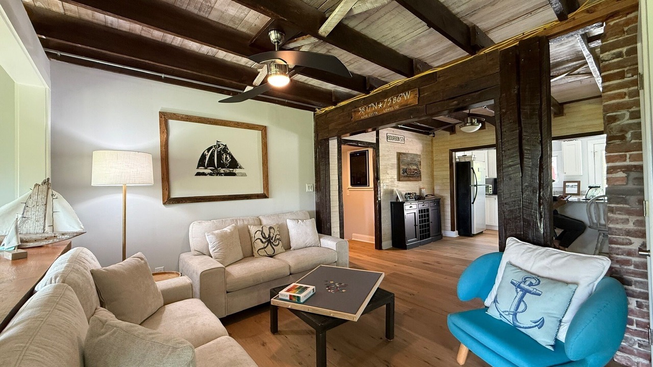 Photo of Livingroom in Lewes