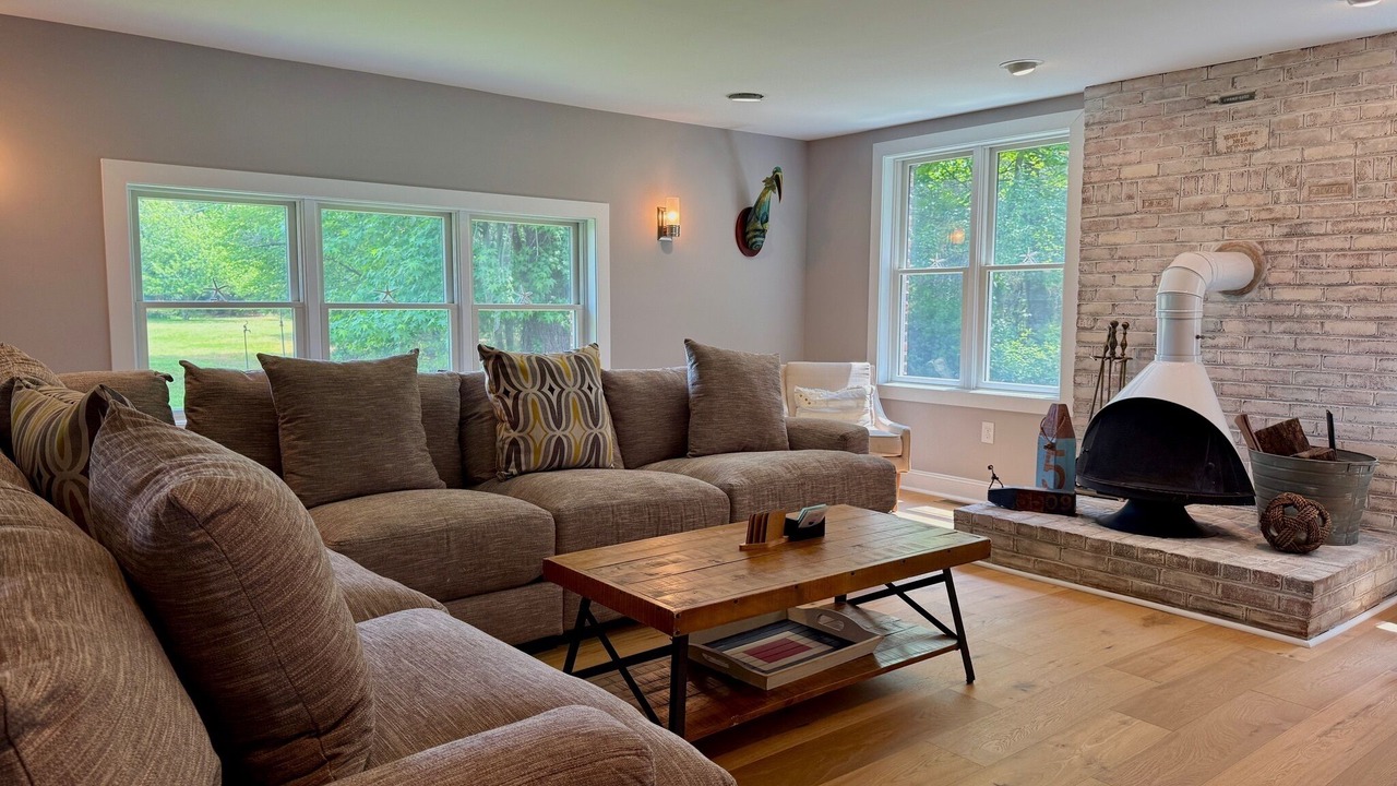 Photo of Livingroom in Lewes