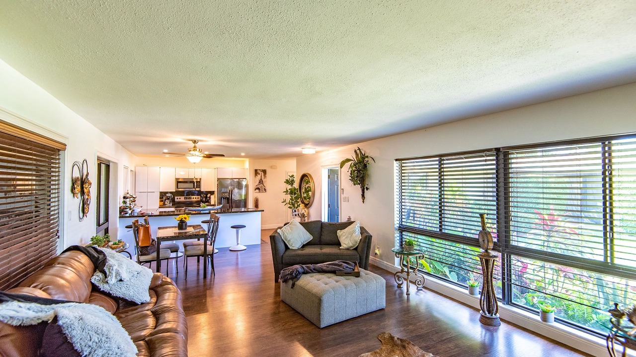 Photo of Livingroom in Cypress Point