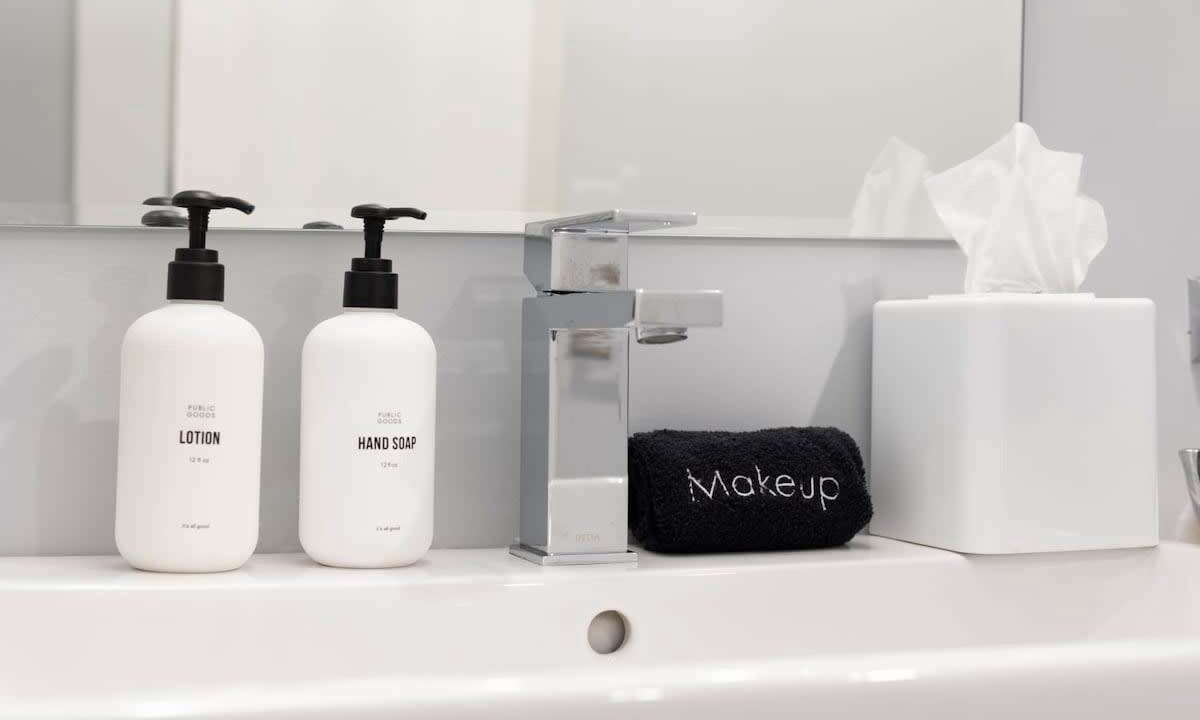 Photo of Bathroom in Center City East