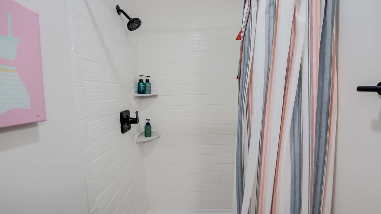 Photo of Bathroom in Colonial Beach