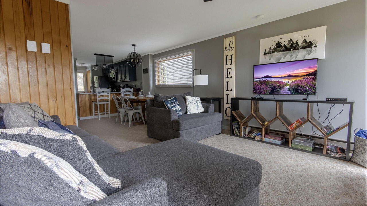 Photo of Livingroom in Edray