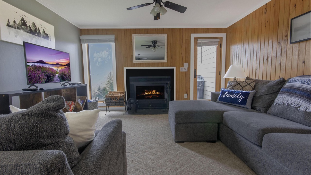Photo of Livingroom in Edray