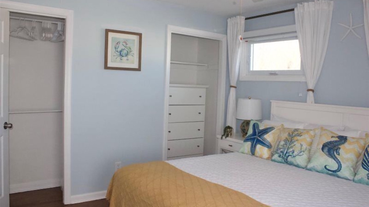 Photo of Bedroom in Point Pleasant Beach