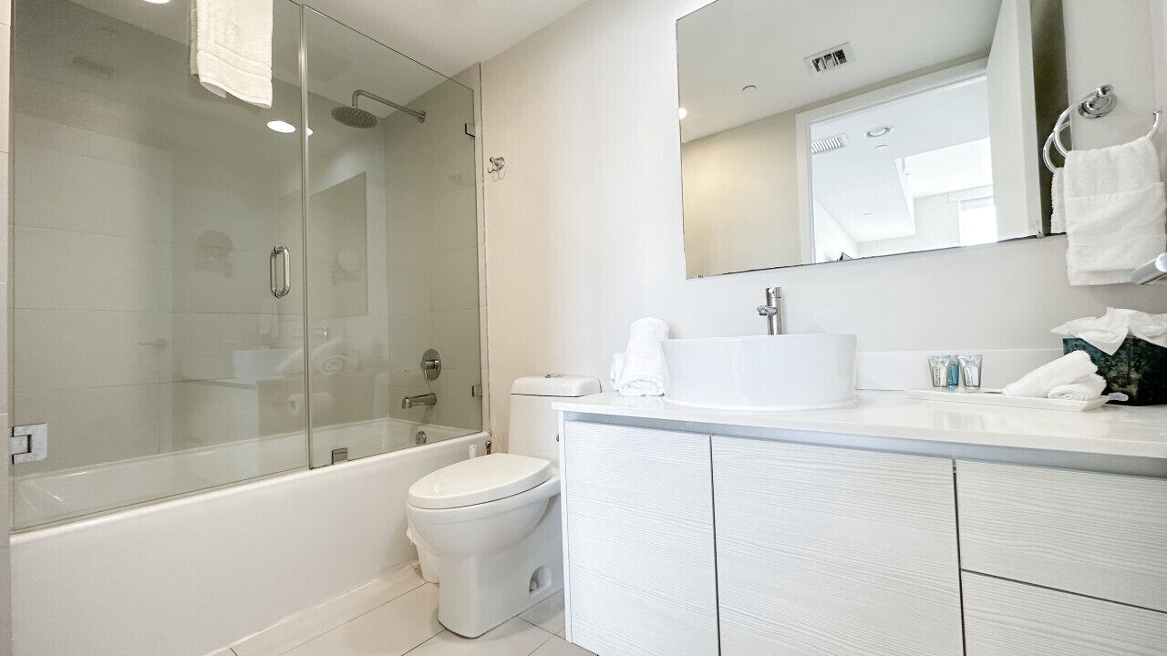Photo of Bathroom in Hallandale Beach