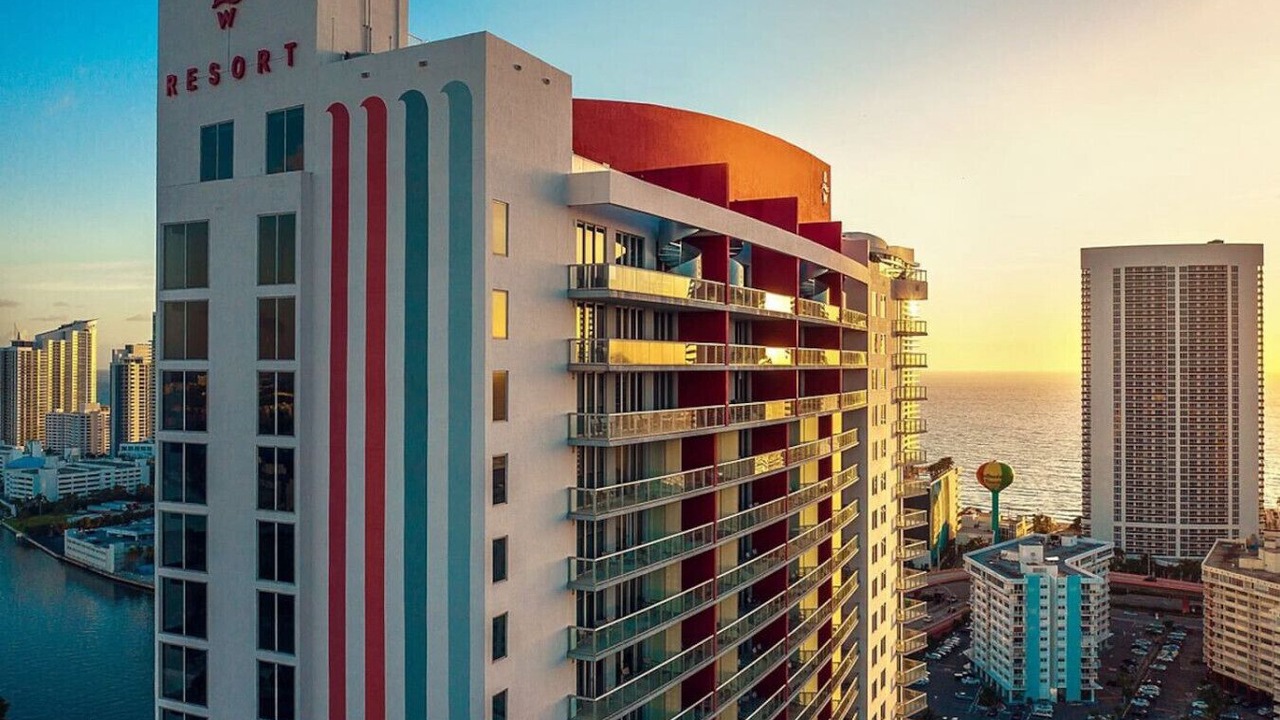 Photo of Outdoor in Hallandale Beach