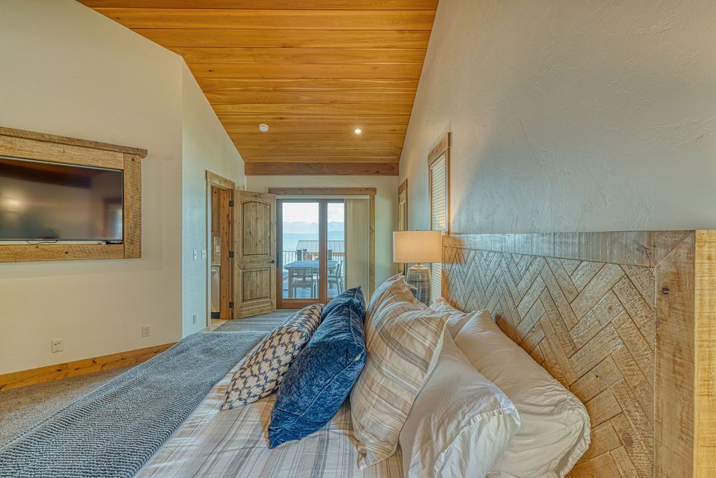 Photo of Livingroom in Lakeside