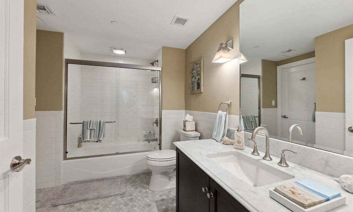 Photo of Bathroom in Diamond Beach