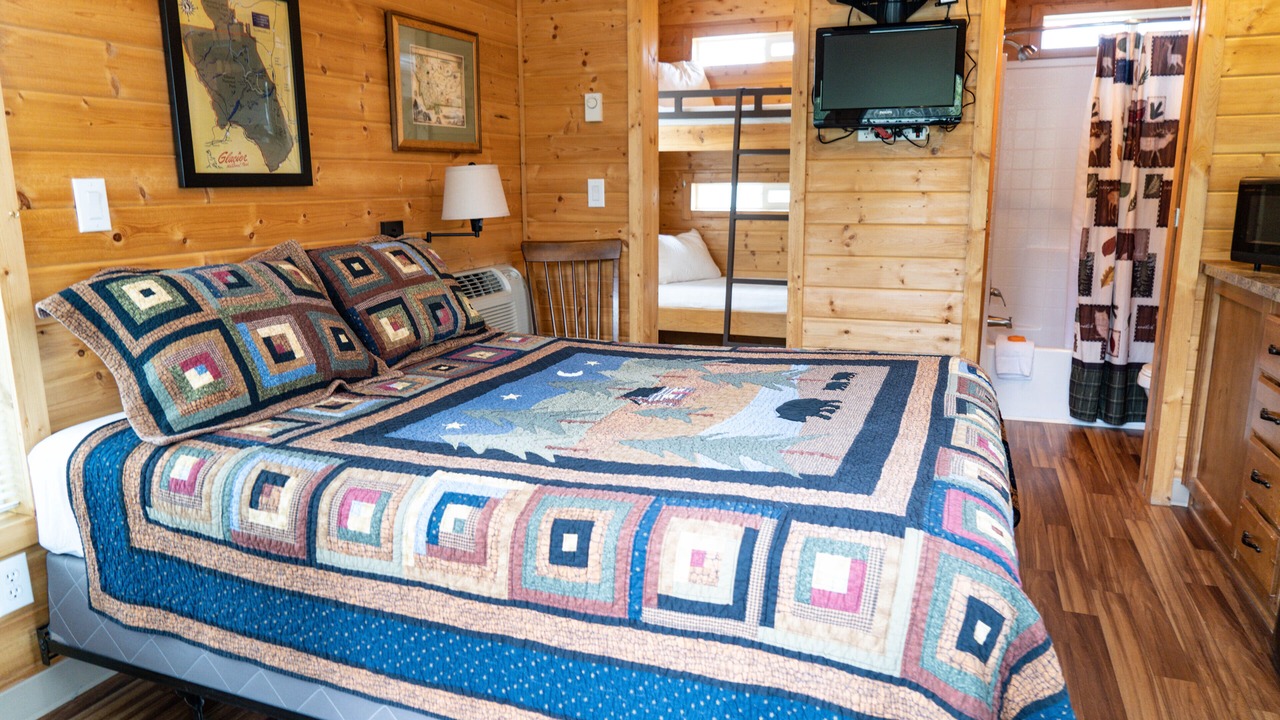 Photo of Bedroom in West Glacier