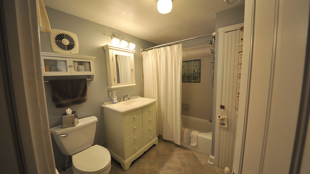 Photo of Bathroom in Rock Hall