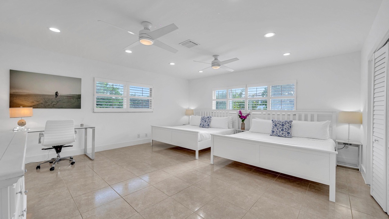 Photo of Bedroom in Barrier Island