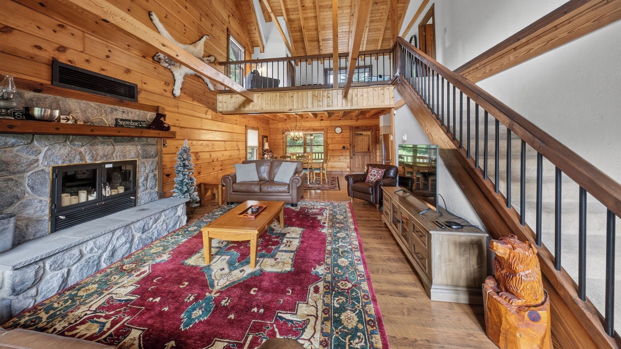Photo of Bedroom in Slatyfork Farm