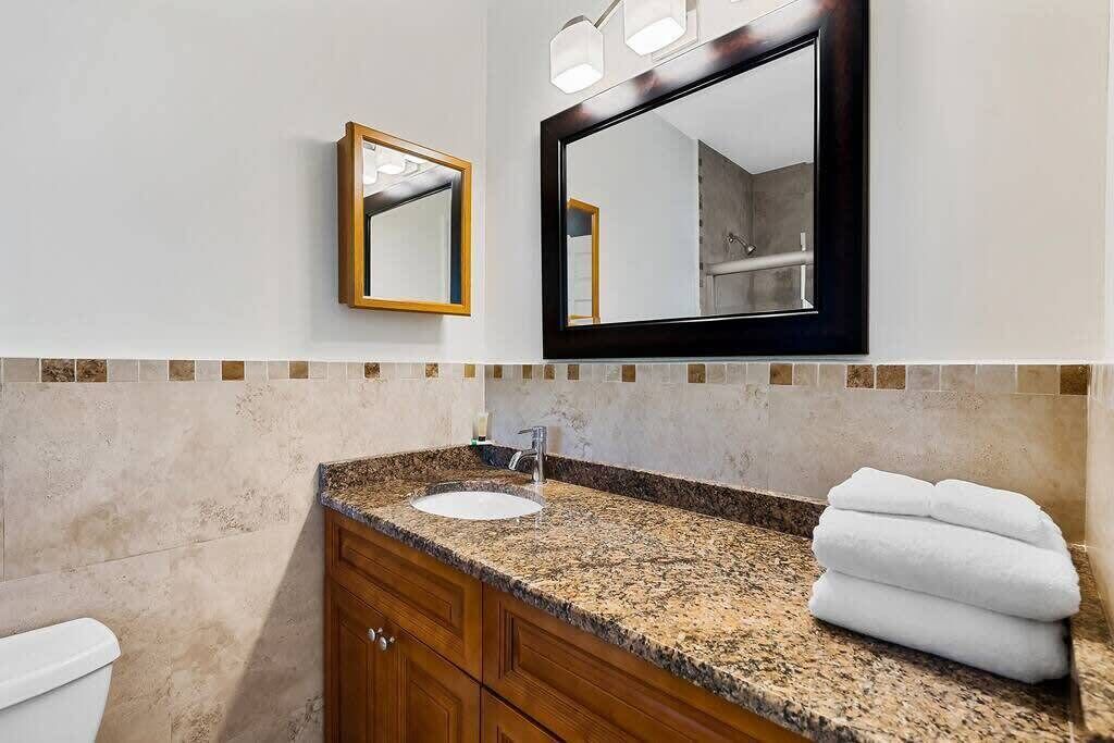 Photo of Bathroom in Lauderdale-by-the-Sea
