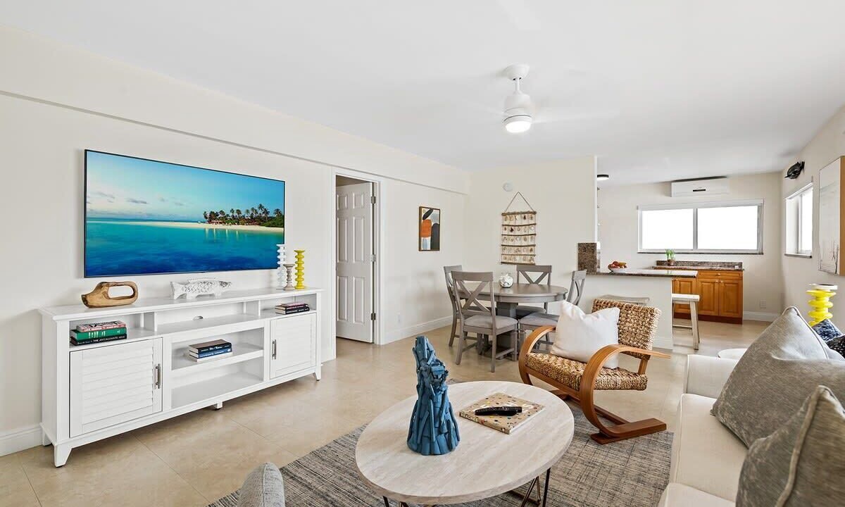 Photo of Livingroom in Lauderdale-by-the-Sea