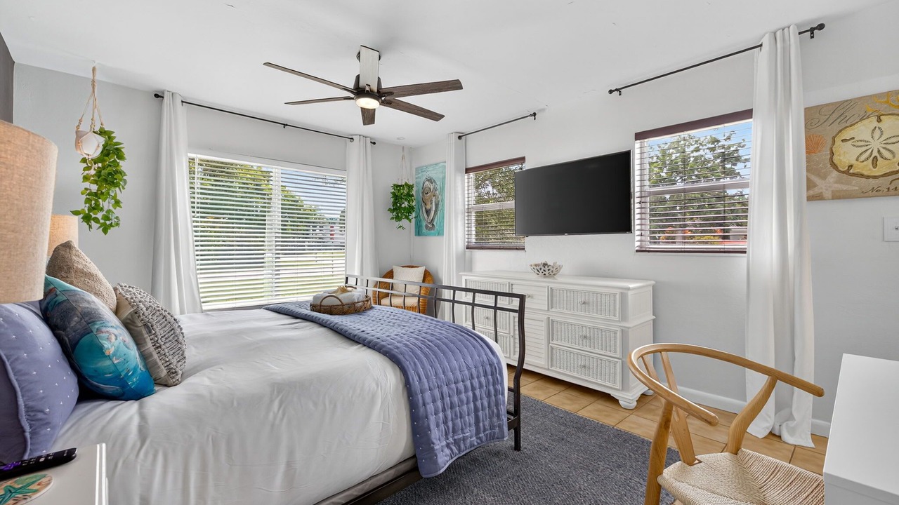 Photo of Bedroom in Wilton Manors