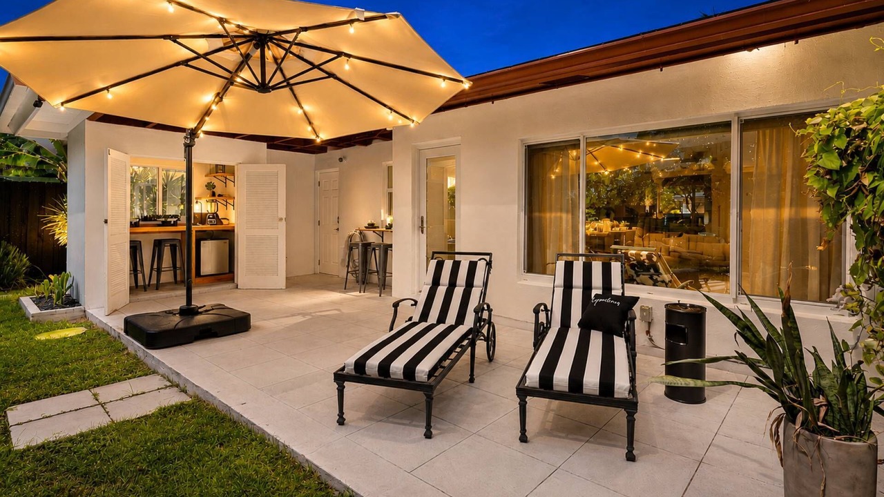 Photo of Outdoor in Poinsettia Heights