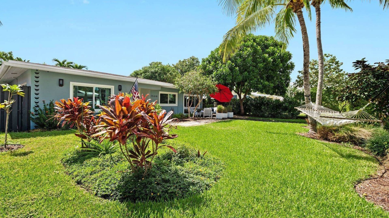 Photo of Others in Poinsettia Heights
