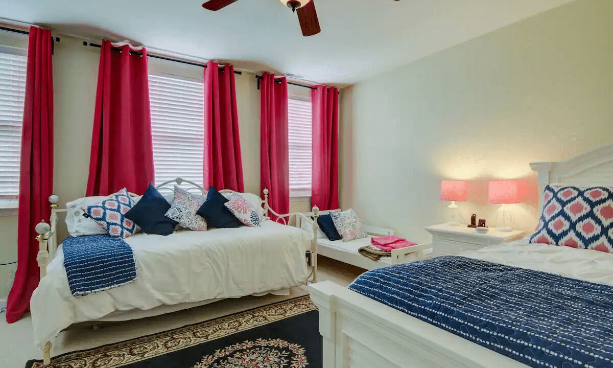 Photo of Bedroom in Swann Cove