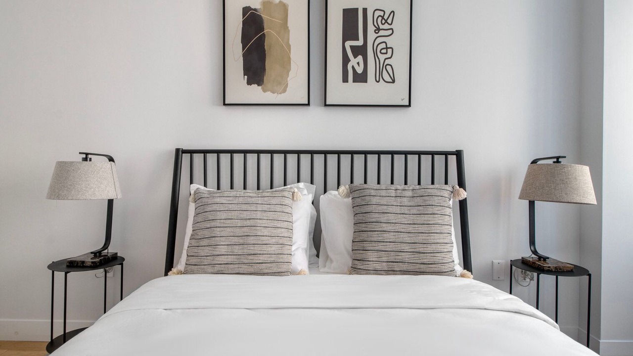 Photo of Bedroom in Lincoln Square