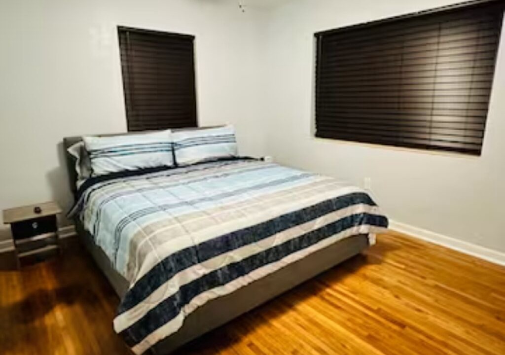 Photo of Bedroom in Hollywood