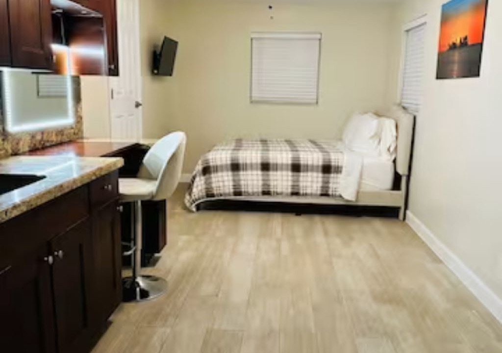 Photo of Bedroom in Hollywood