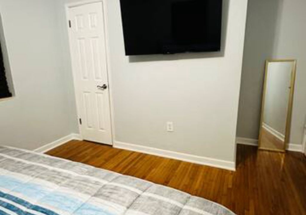 Photo of Bedroom in Hollywood