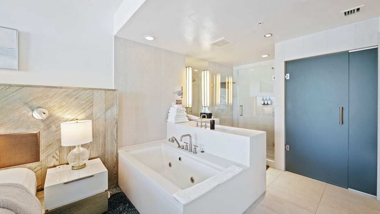 Photo of Bathroom in Central Beach