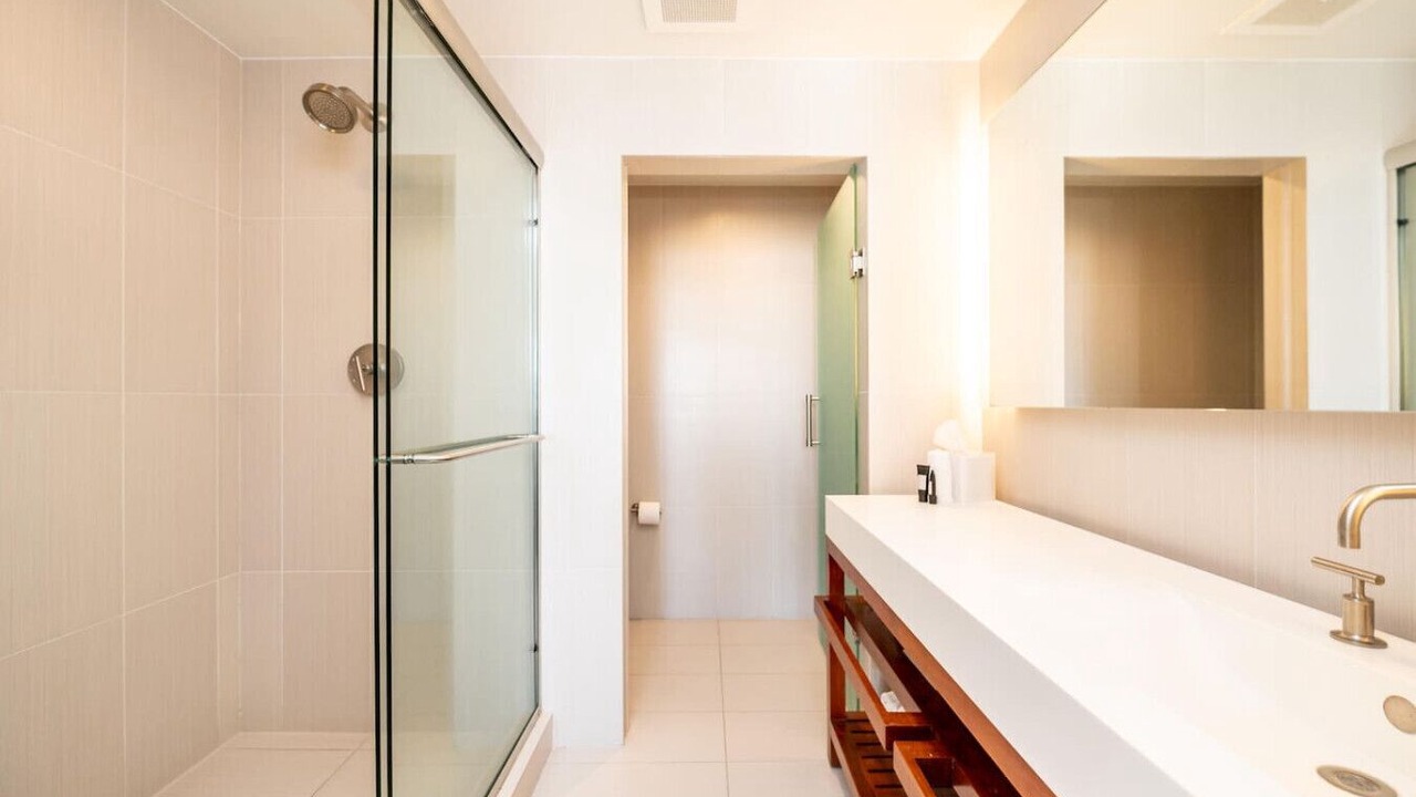 Photo of Bathroom in Central Beach