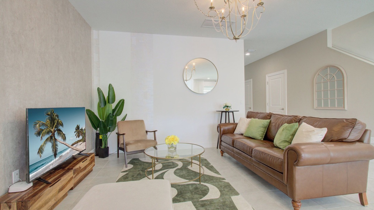 Photo of Livingroom in Century Village