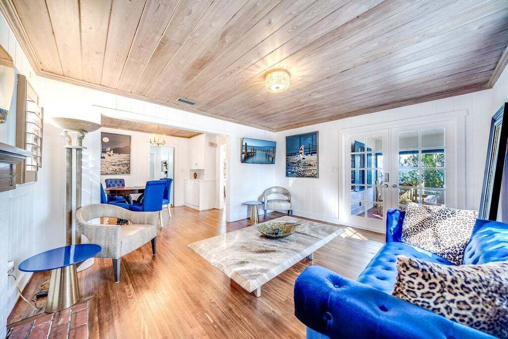 Photo of Livingroom in Del-Ida Park Historic District