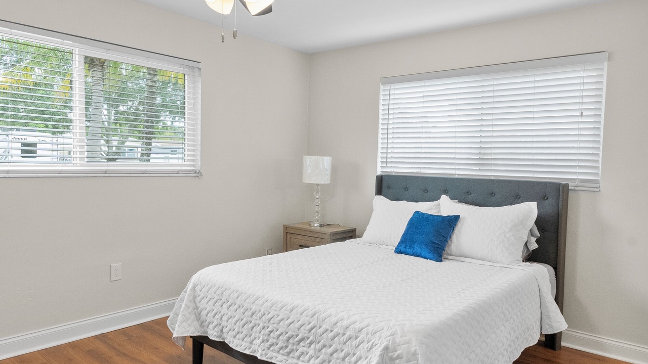 Photo of Bedroom in Miramar