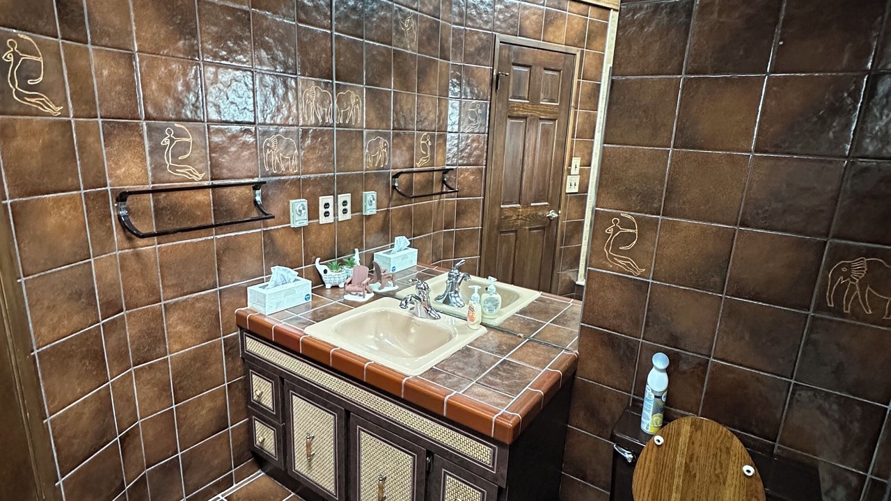 Photo of Bathroom in Ship Bottom