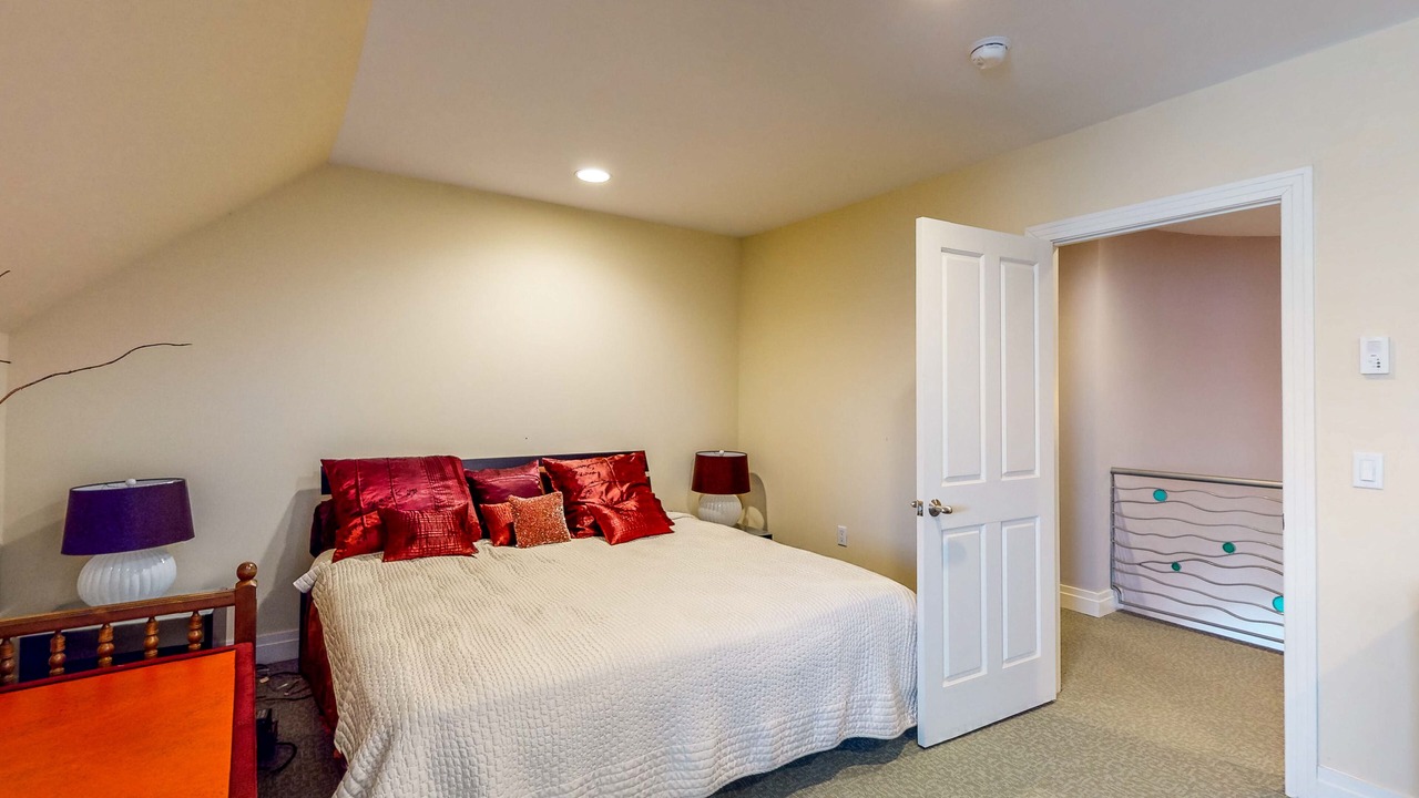 Photo of Bedroom in Unionville
