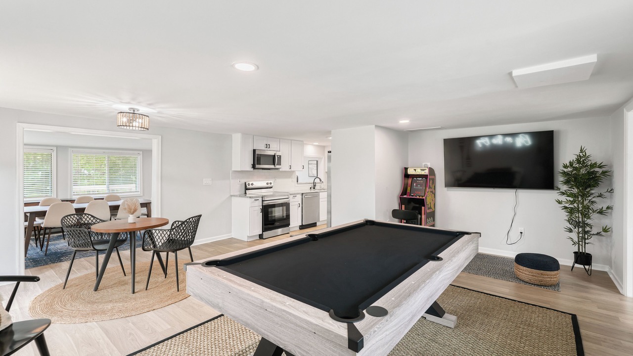 Photo of Bedroom in Point Lookout