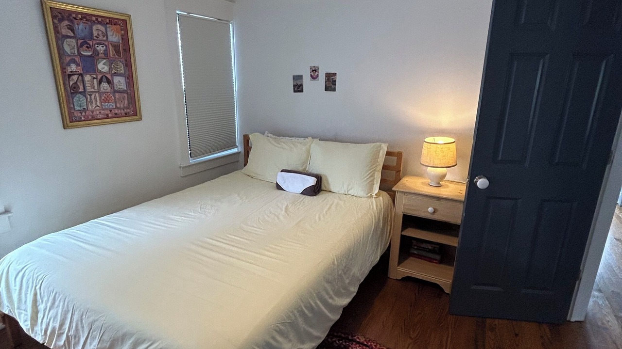 Photo of Bedroom in Ocean Grove