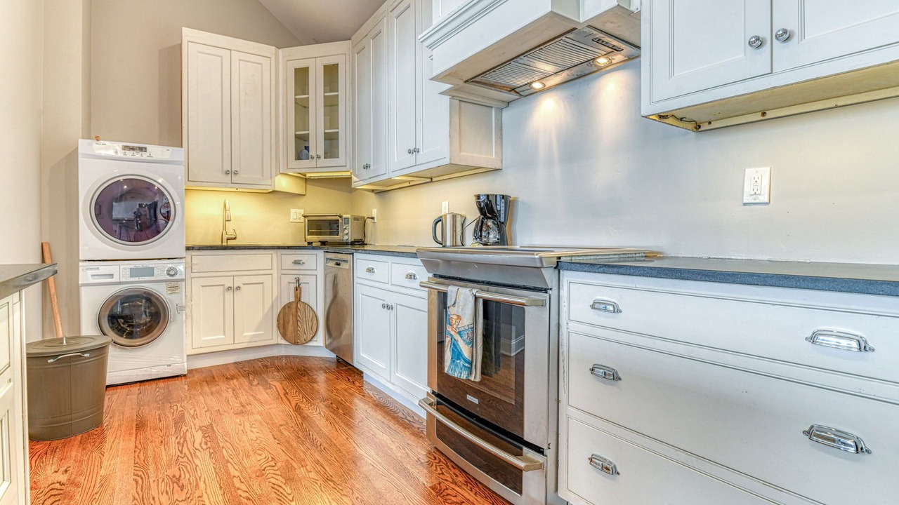 Photo of Kitchen in Ocean Grove