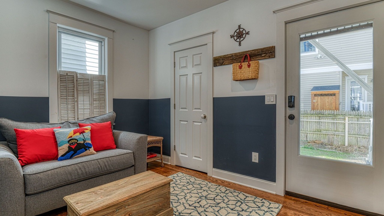 Photo of Livingroom in Ocean Grove