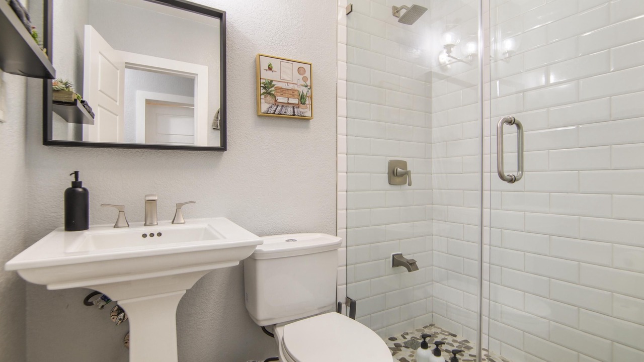 Photo of Bathroom in Miami Gardens