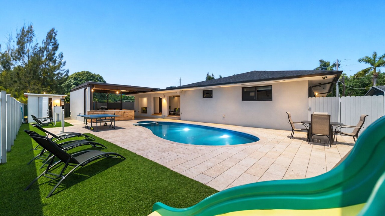 Photo of Outdoor in Miami Gardens