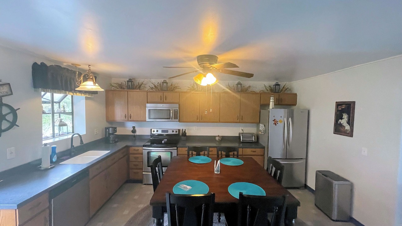 Photo of Kitchen in Deep Hole