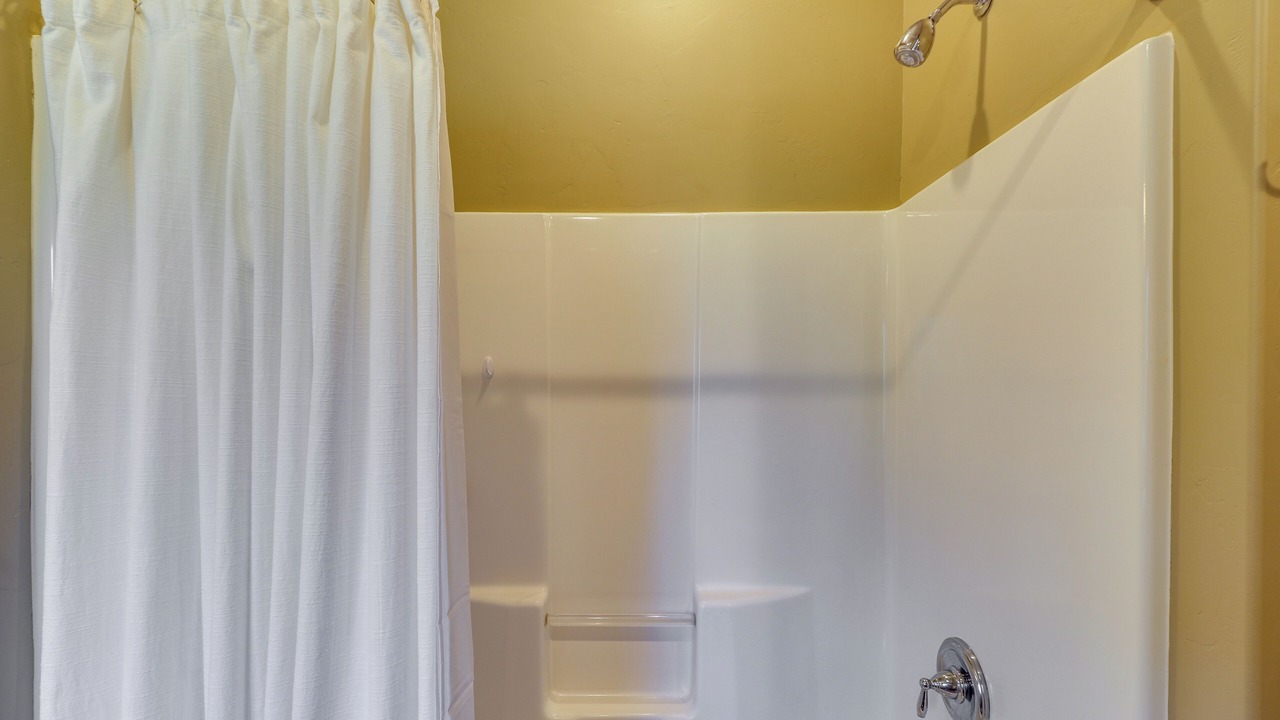 Photo of Bathroom in Lakeside