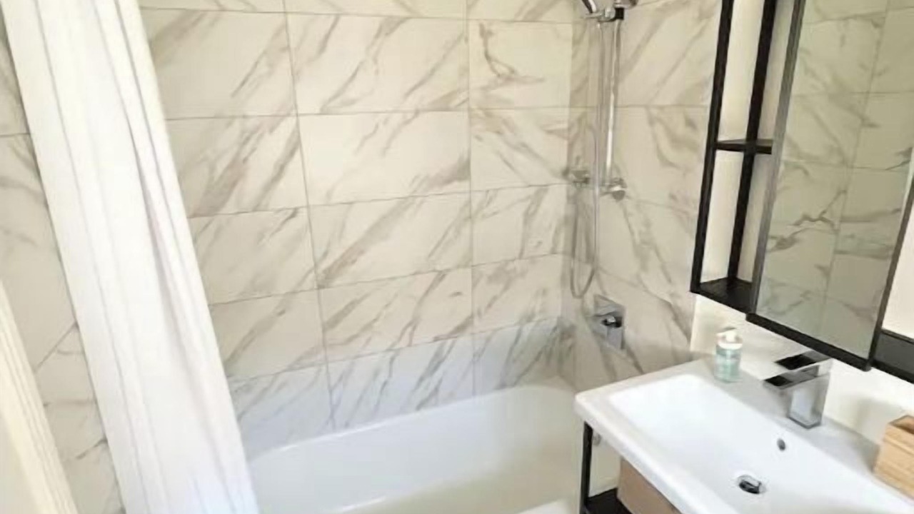 Photo of Bathroom in Palms