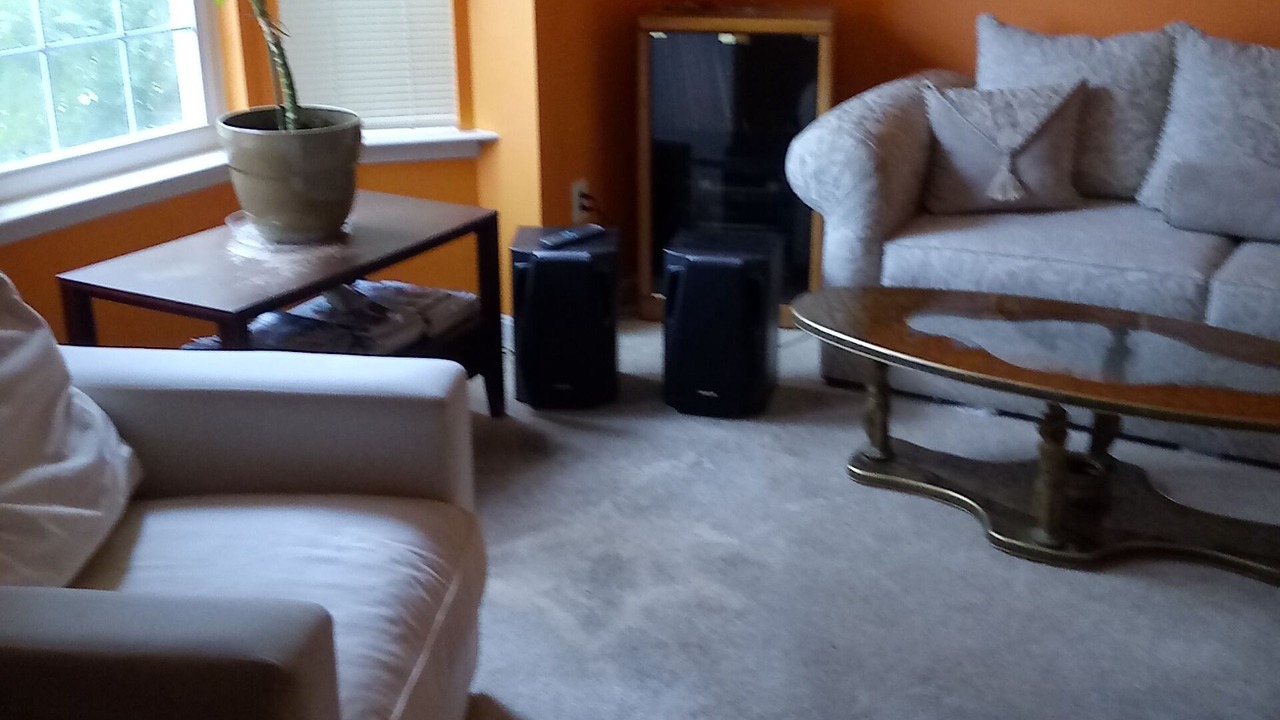Photo of Livingroom in Centreville