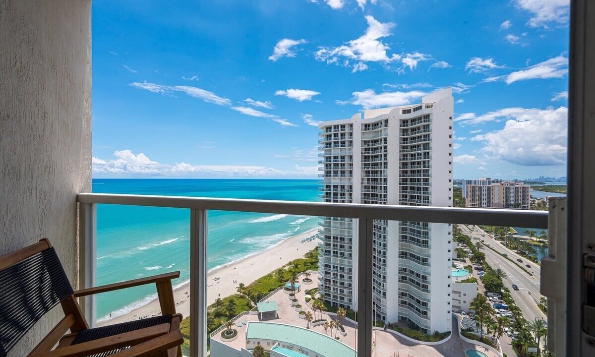 Photo of Patio Balcony in Sunny Isles Beach
